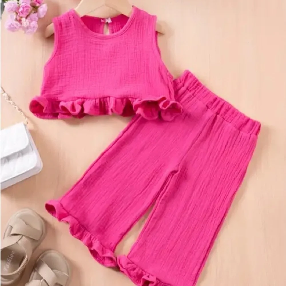 Amazon pink linen